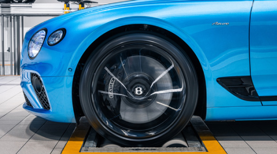 Self Levelling Wheel Badges（純正パーツ）のご案内