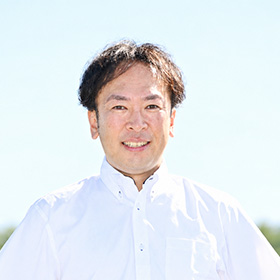 ドライビングインストラクター 森岡史雄